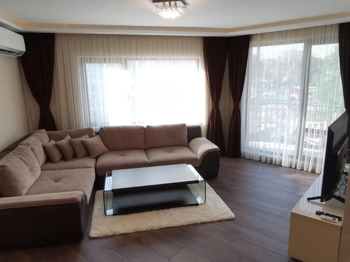 City Center Lux Apartment Varna Exterior photo